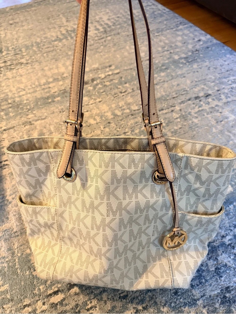 Michael Kors Cream Jet Set Tote